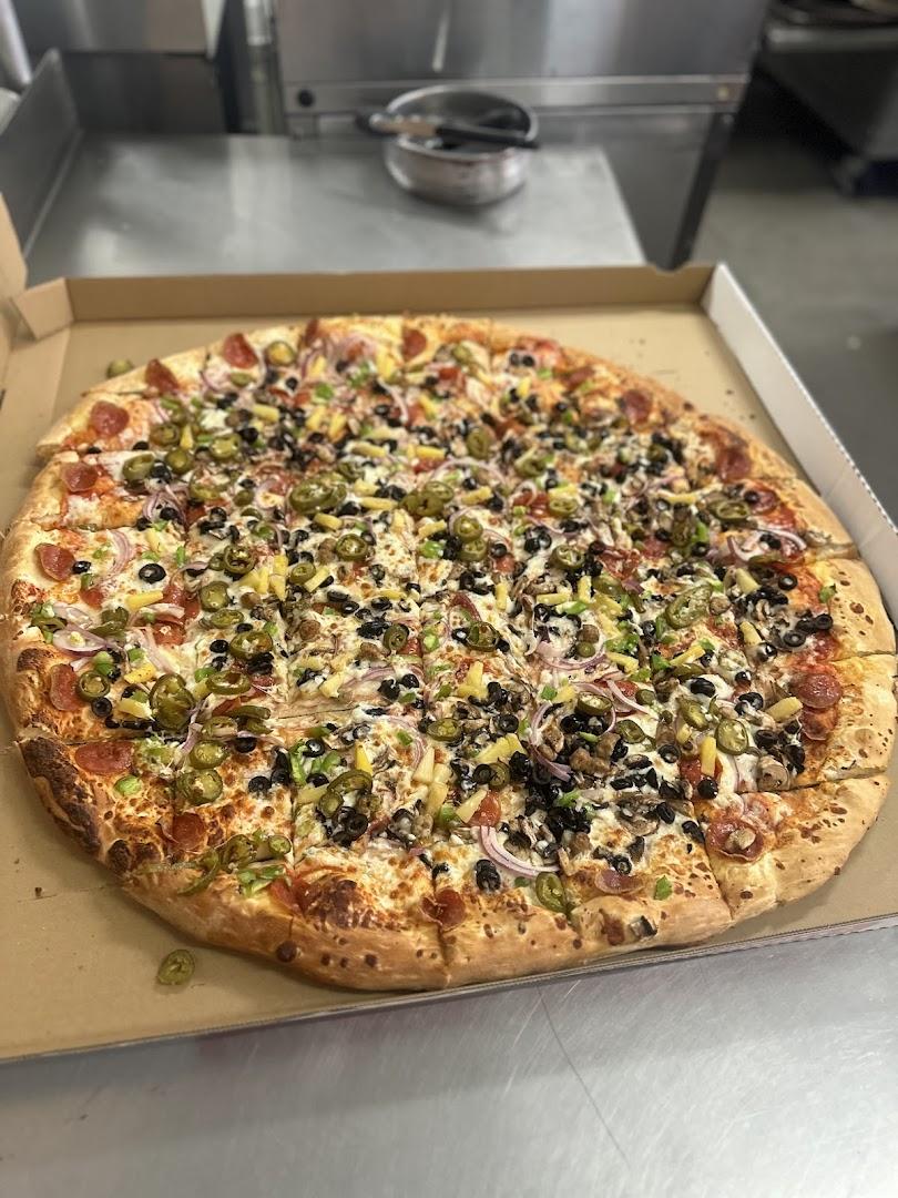 Robert's & Porto's Pizzeria